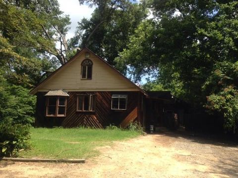 2524 Lindholm Street Shreveport LA 71108