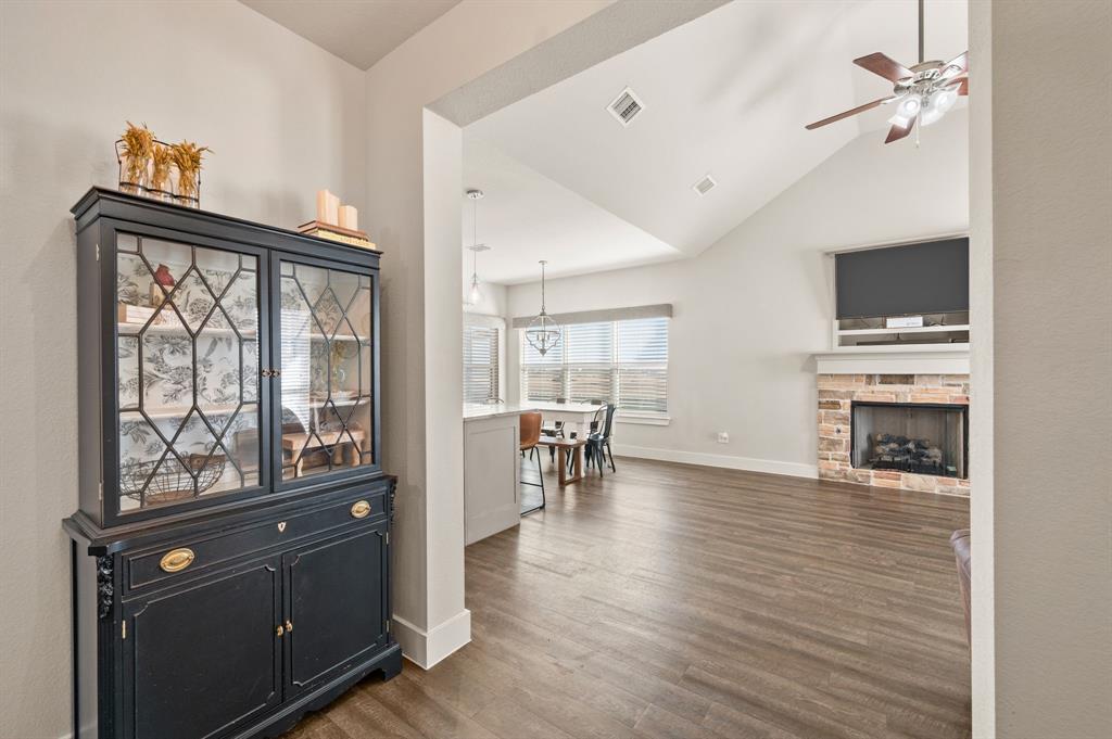 824 E Northside Drive