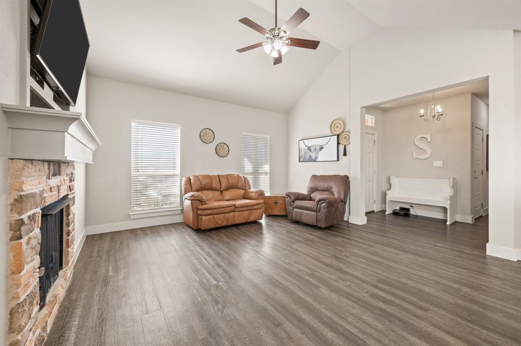 824 E Northside Drive