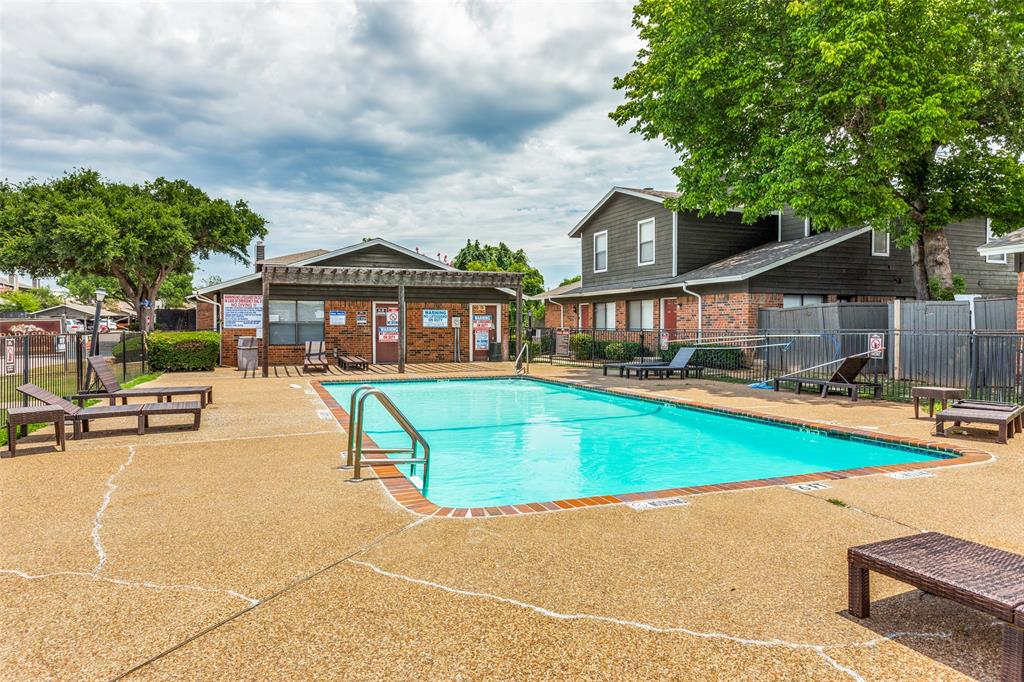 Parkside Condos - Residential