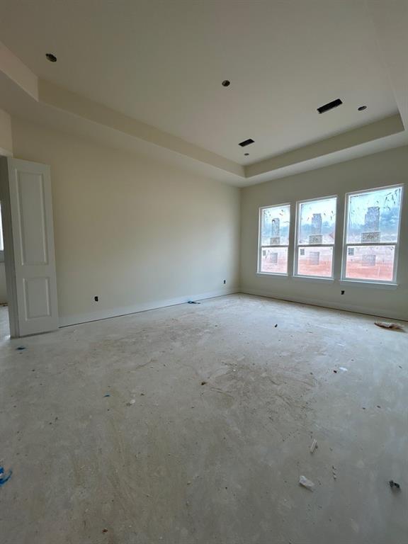 1004 Perrin Lane