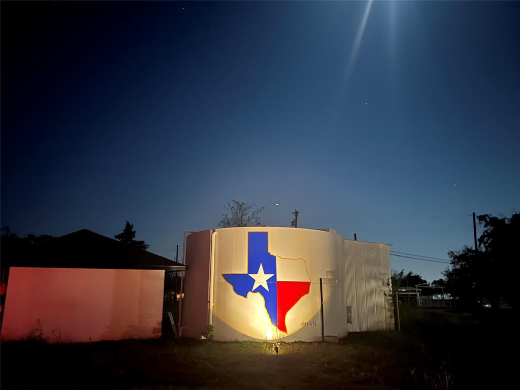 5769 Williams Street