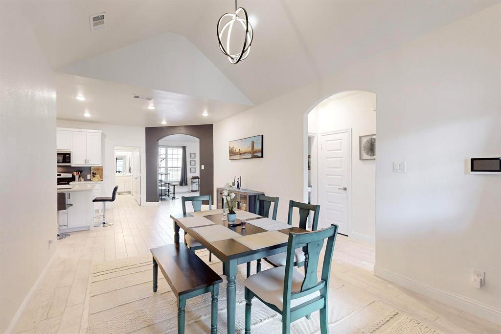 Wincehster Place Rev - Residential Lease