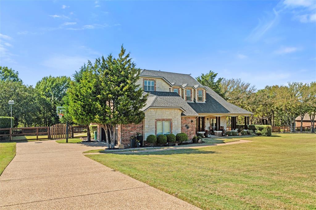 459 Lakeview Boulevard