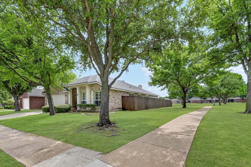 1369 Royal Oaks Drive