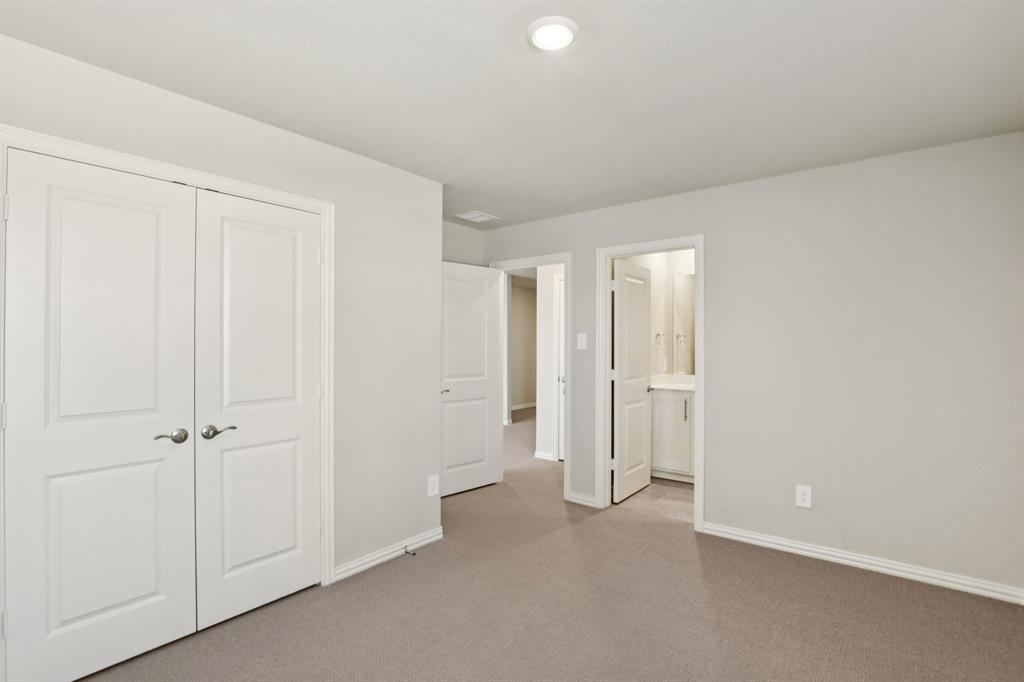 Lakehaven - Residential