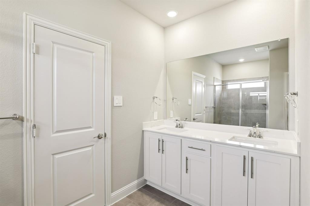 Lakehaven - Residential