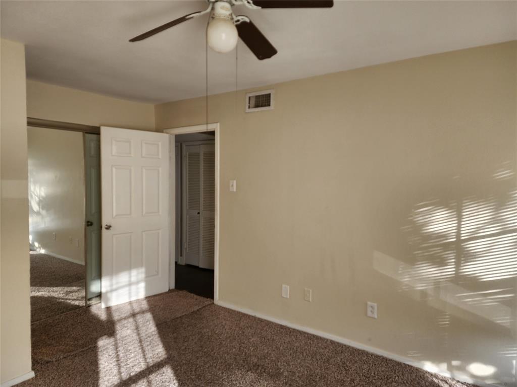 Garrett Park Condo - Residential Lease