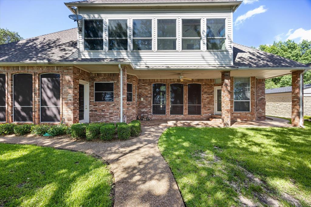 5202 Comanche Vista Trail