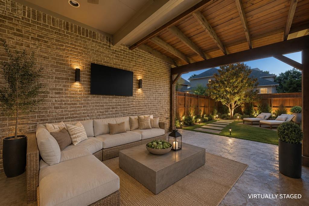 860 Blackberry Lane