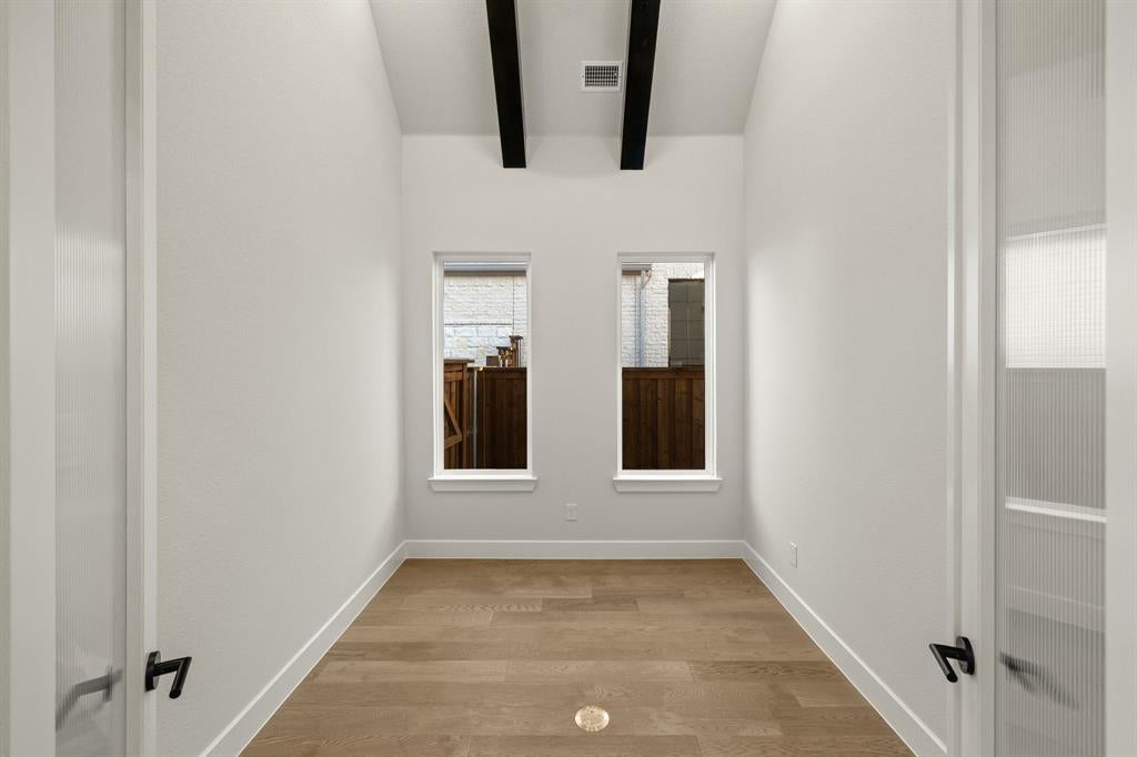 9863 Orchid Vine Drive