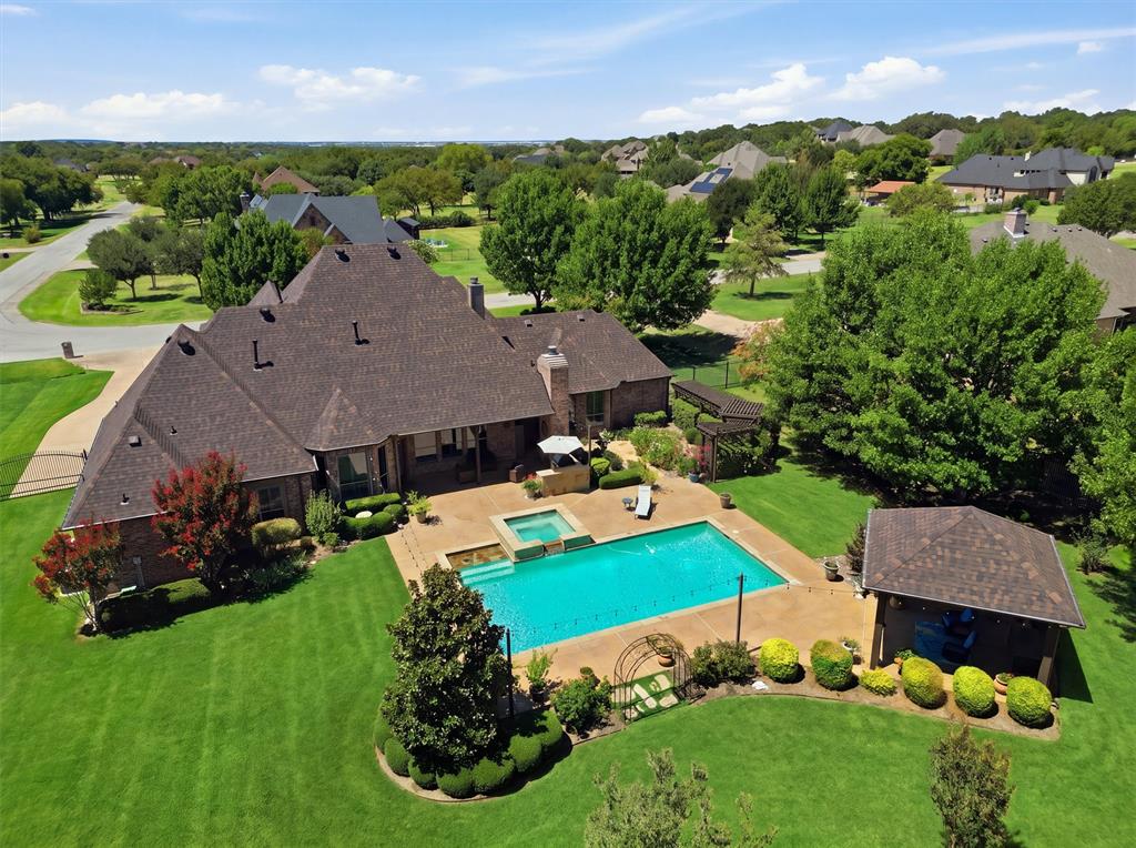 3832 Eagles Nest Trail