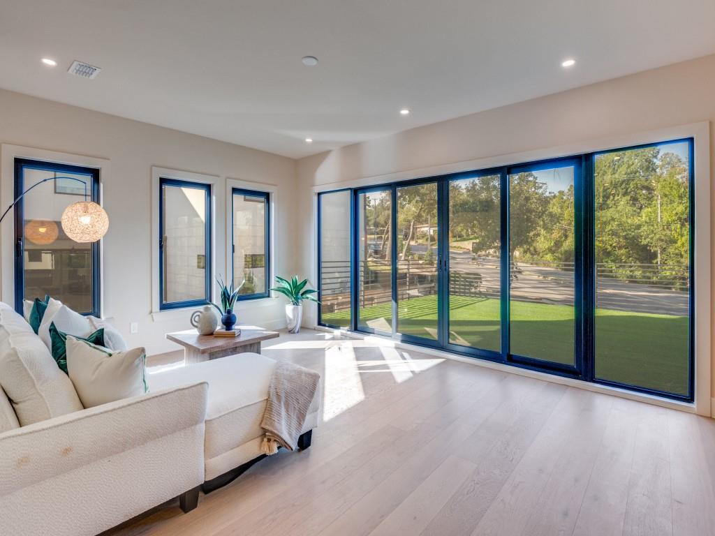 East Kessler 05 - Residential