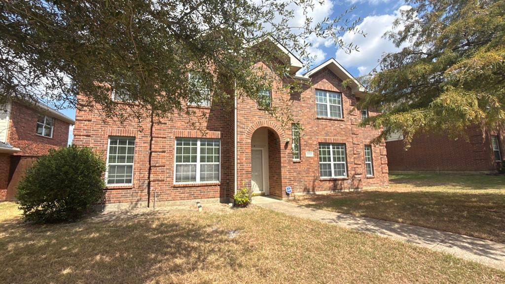 2828 Clear Creek Drive