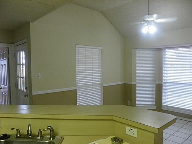 Bluebonnet Trails Add - Residential Lease