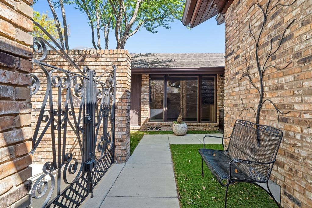 2145 Fountain Square Drive