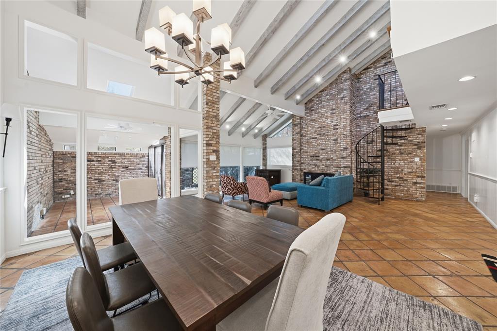 2145 Fountain Square Drive