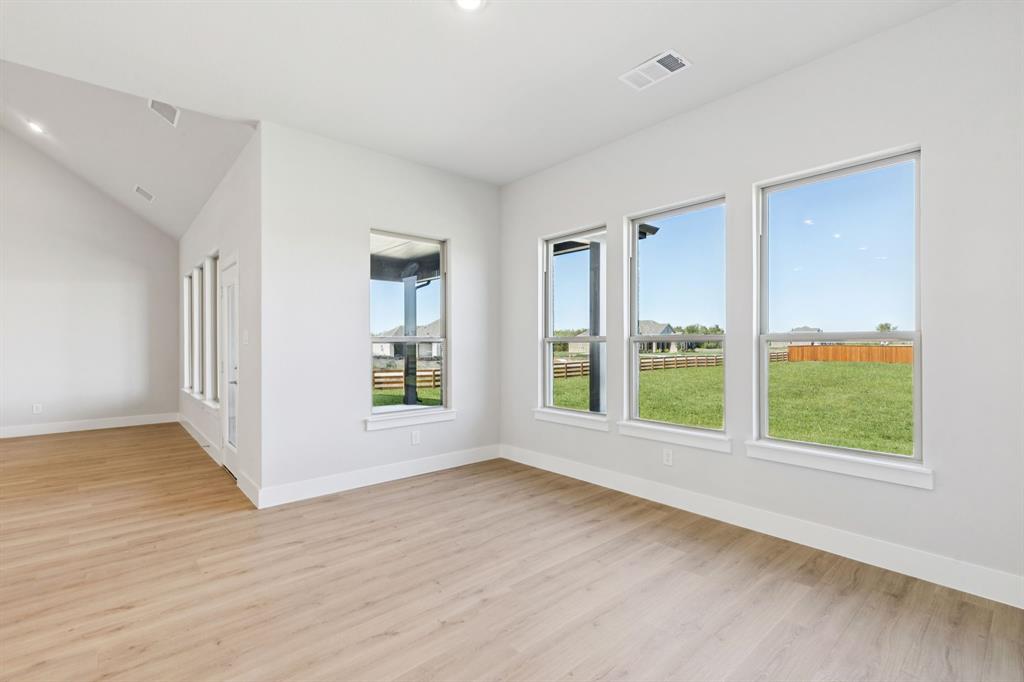 Ellis Ranch Estates - Residential