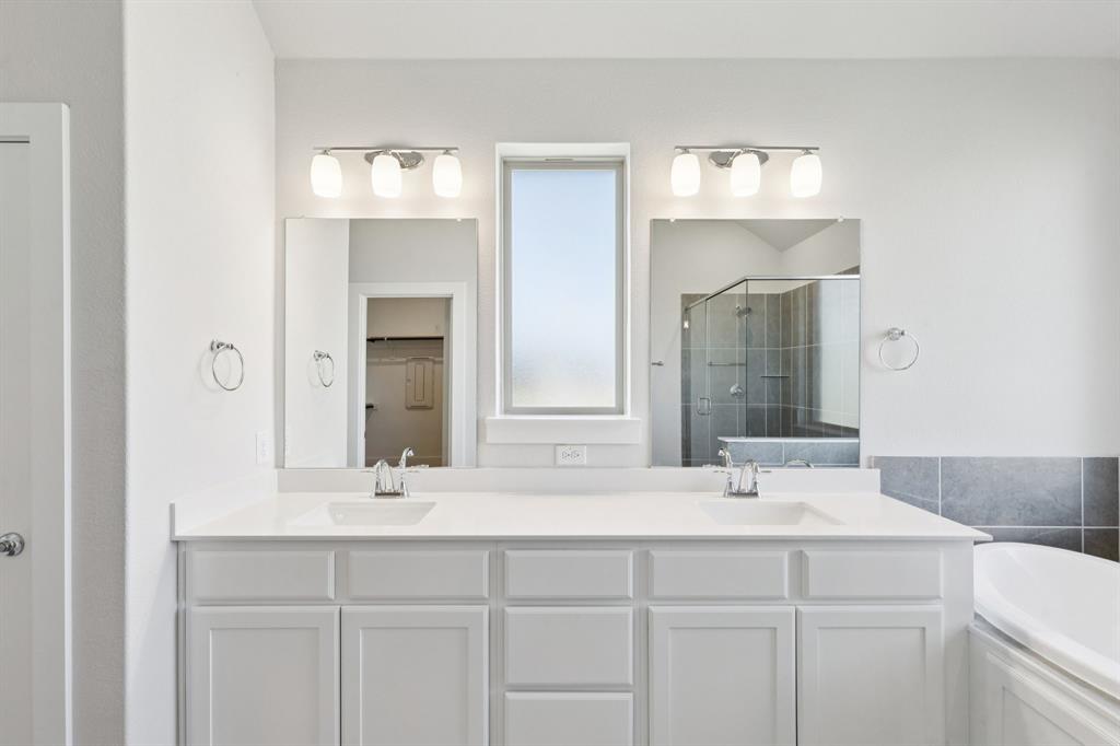 Ellis Ranch Estates - Residential