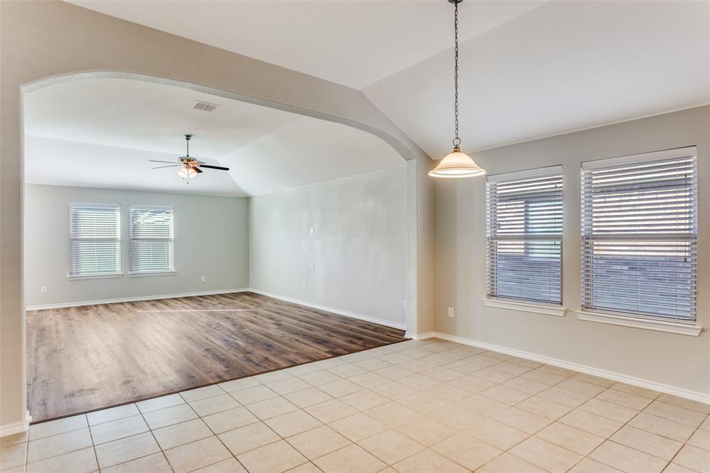 Meadow Creek South Add - Residential Lease