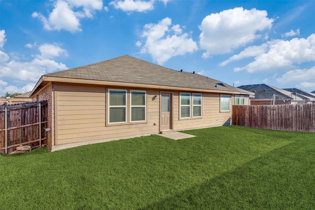 Meadow Creek South Add - Residential Lease