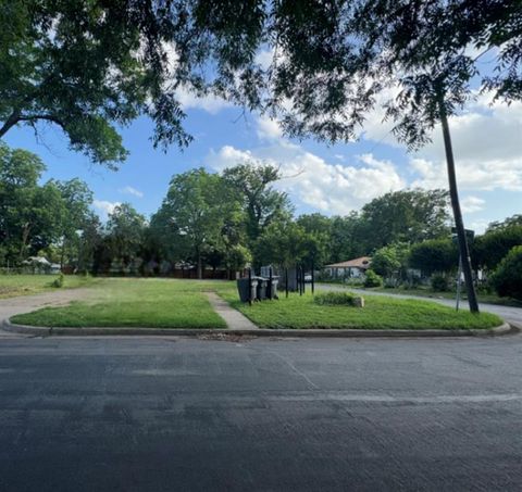 3300 Jerome Street Dallas TX 75223