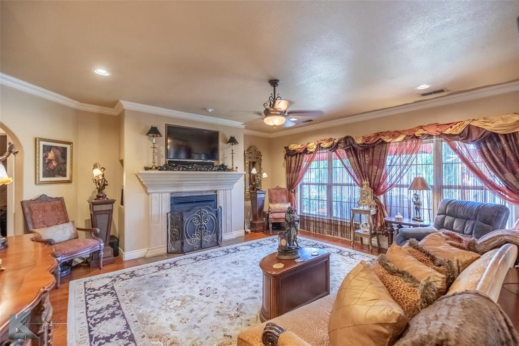 Huntington Ridge - Residential