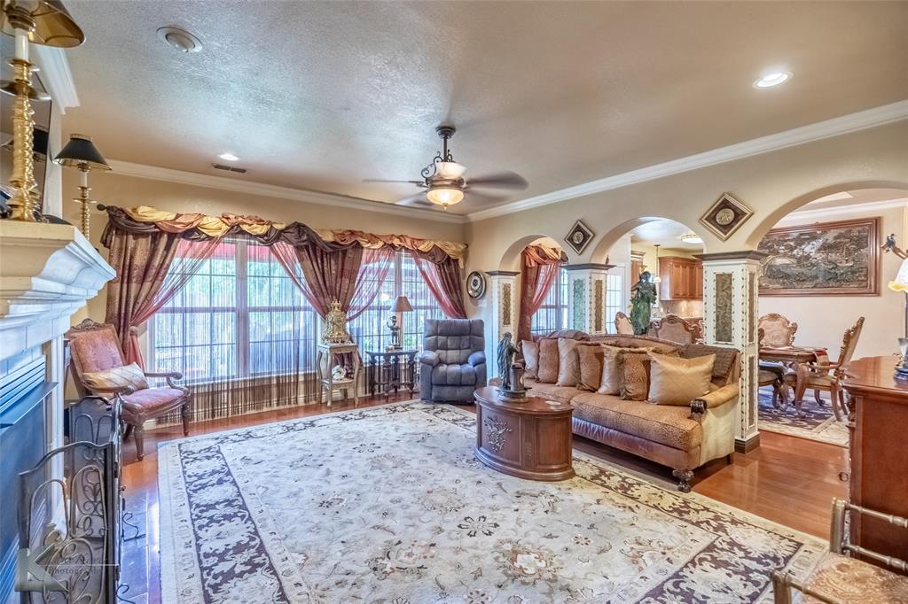 Huntington Ridge - Residential