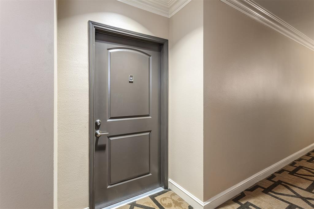 3225 Turtle Creek Boulevard 716