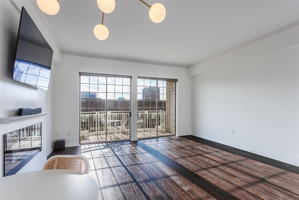 Renaissance On Turtle Creek Condo - Residential