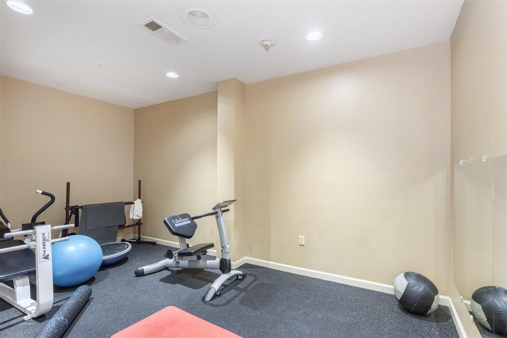 Renaissance On Turtle Creek Condo - Residential