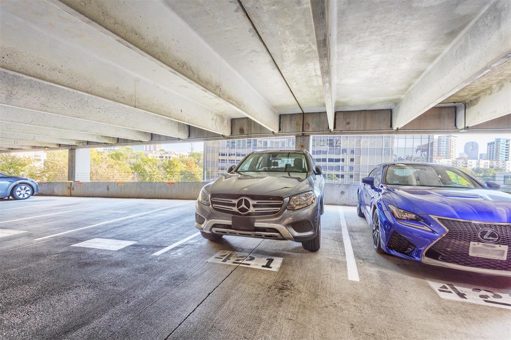 Renaissance On Turtle Creek Condo - Residential