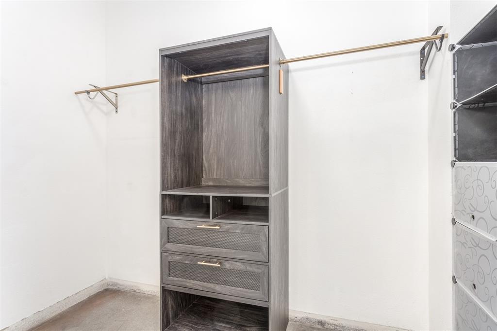 Renaissance On Turtle Creek Condo - Residential