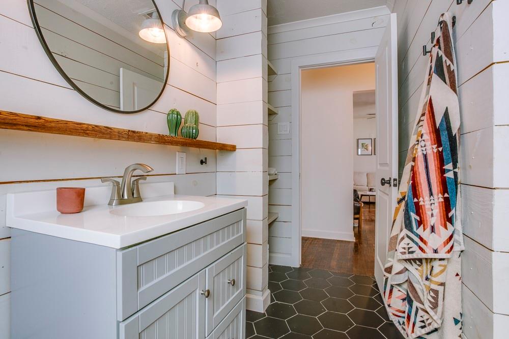 Cresta Blanca Add - Residential