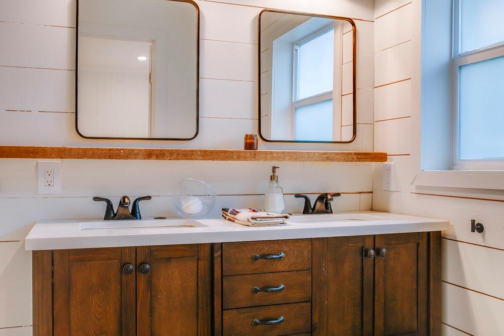 Cresta Blanca Add - Residential