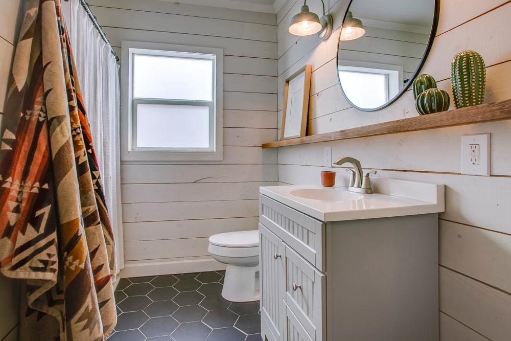 Cresta Blanca Add - Residential