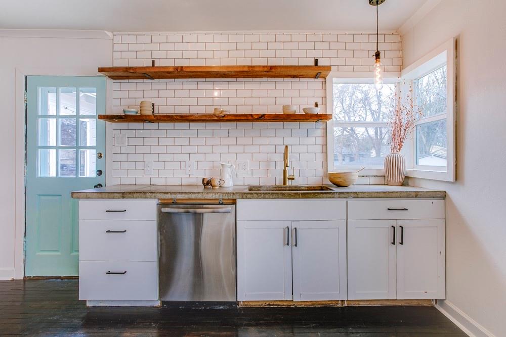 Cresta Blanca Add - Residential