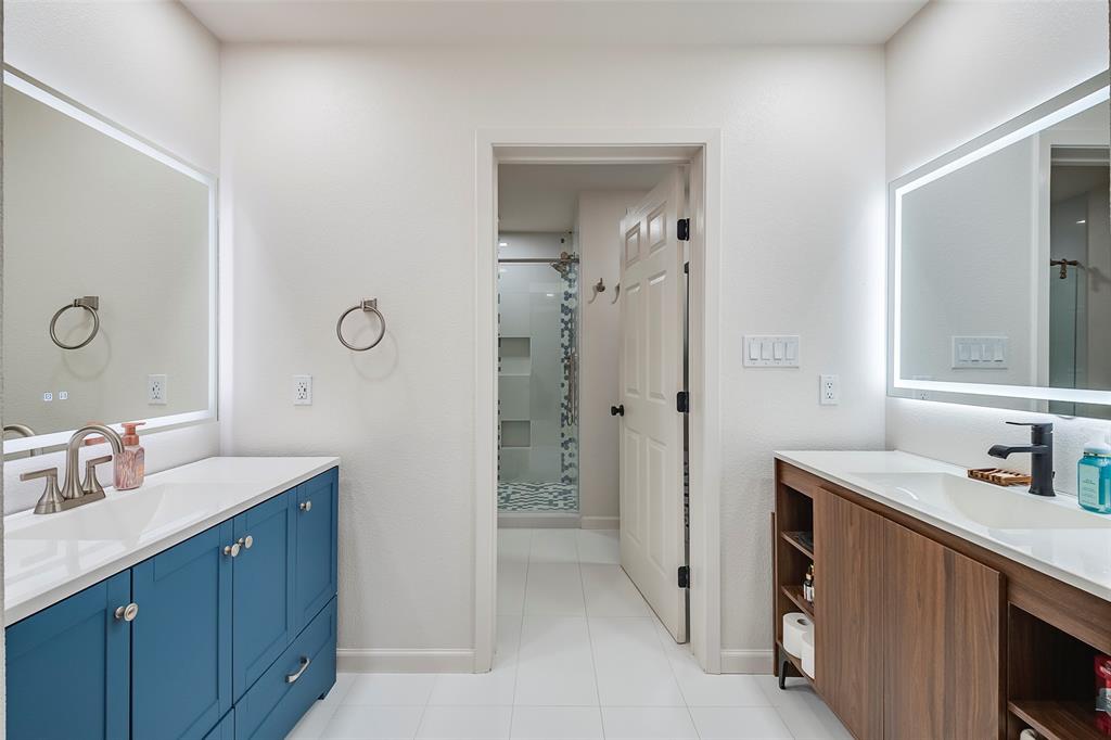 Granbury, Texas 76048, United States, 3 Bedrooms Bedrooms, ,2 BathroomsBathrooms,Residential,Active,127032