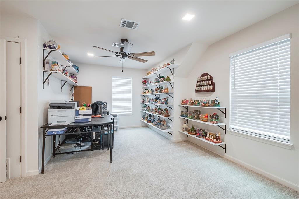 Granbury, Texas 76048, United States, 3 Bedrooms Bedrooms, ,2 BathroomsBathrooms,Residential,Active,127032