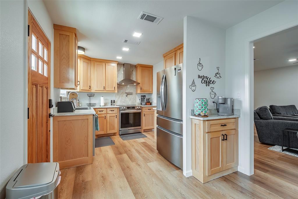 Granbury, Texas 76048, United States, 3 Bedrooms Bedrooms, ,2 BathroomsBathrooms,Residential,Active,127032