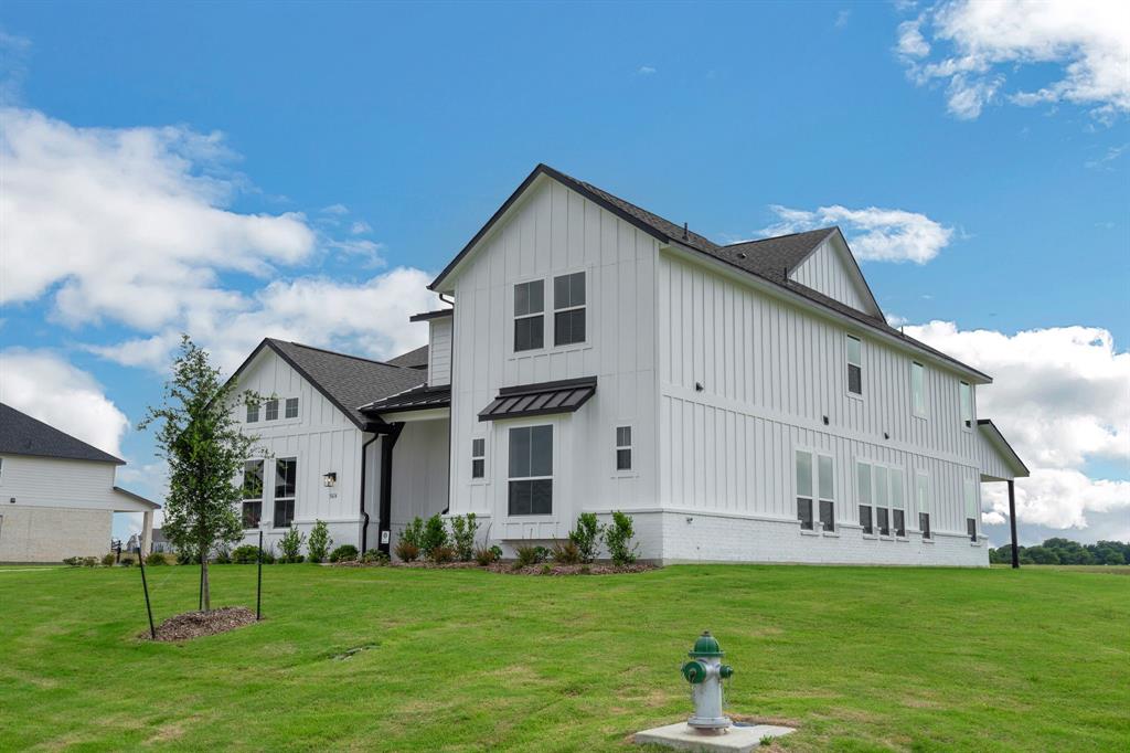 5614 Gaelic Drive