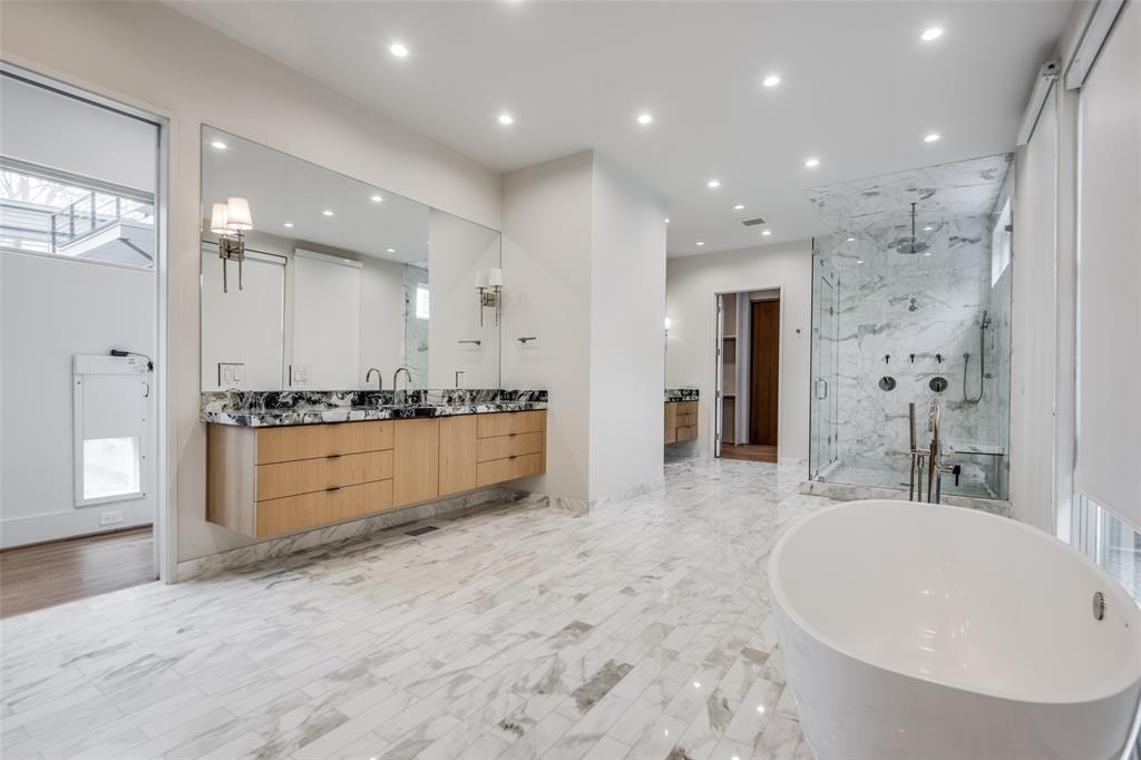 Royal Crest 05 - Residential