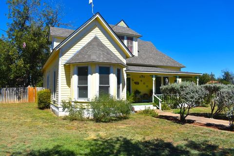 A home in Brady