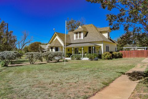 A home in Brady