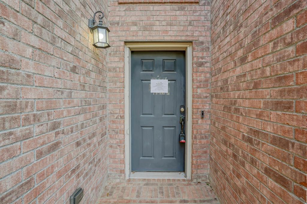 1107 Eastbrook Drive