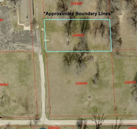 610 6th Street Chandler TX 75758