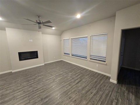 Tiny photo for 621 Maple Leaf Way, Princeton, TX 75407 (MLS # 21396995)