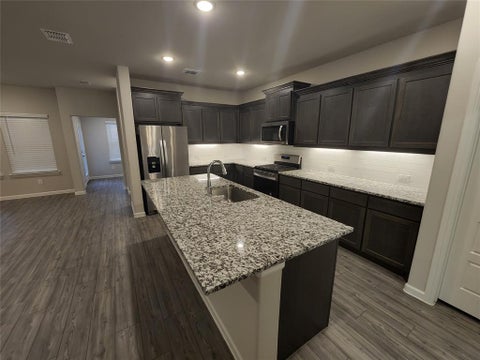 Tiny photo for 621 Maple Leaf Way, Princeton, TX 75407 (MLS # 21396995)