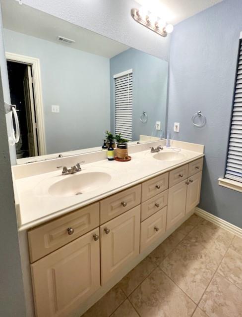 Creekside At Cross Timbers II - Residential Lease