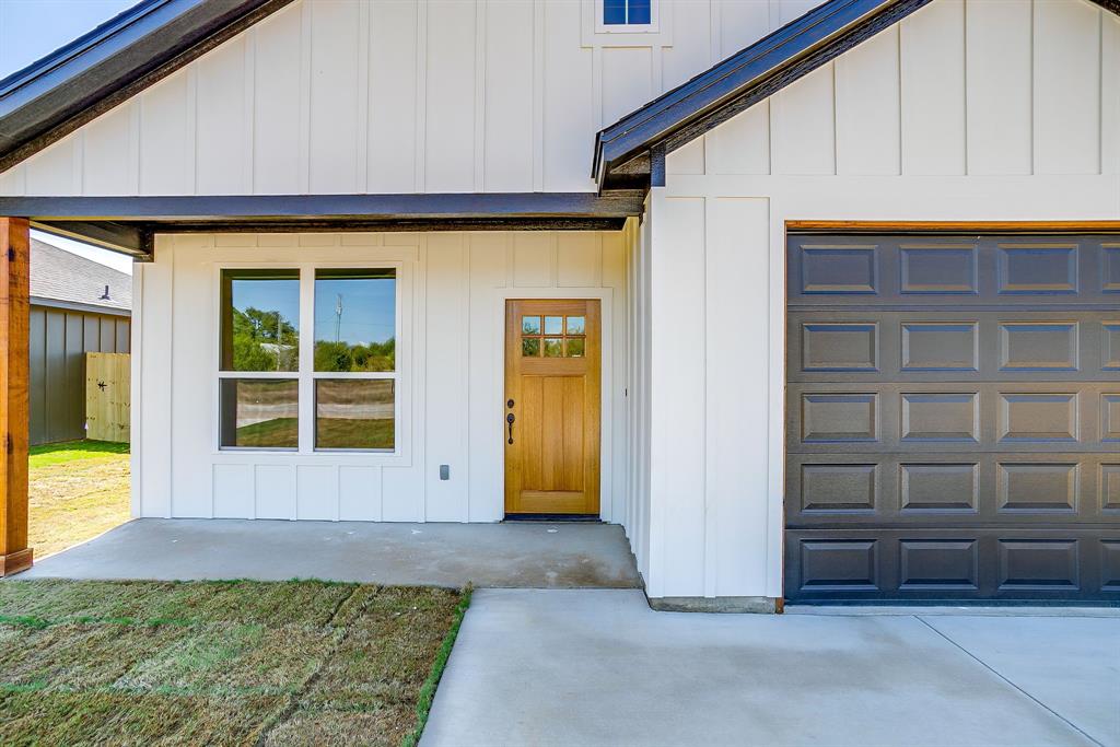 1307 Woodmere Trail
